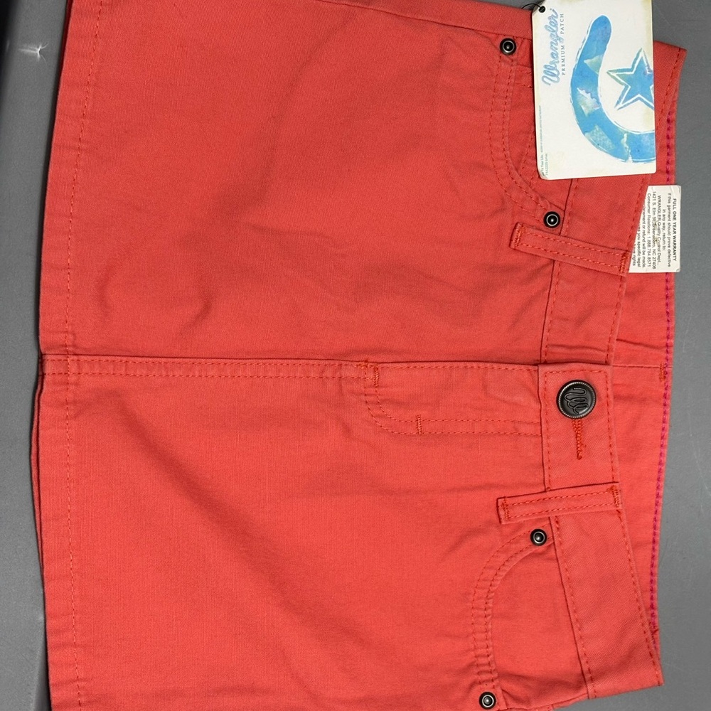 NWT Coral Mini Skirt size 10 wranglers